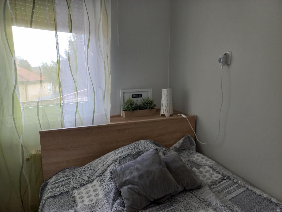 Berik Apartman Pécs Esterno foto