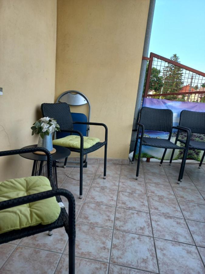 Berik Apartman Pécs Esterno foto