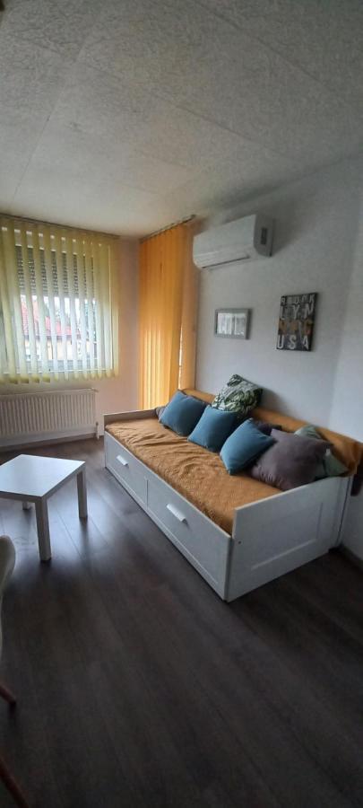 Berik Apartman Pécs Esterno foto