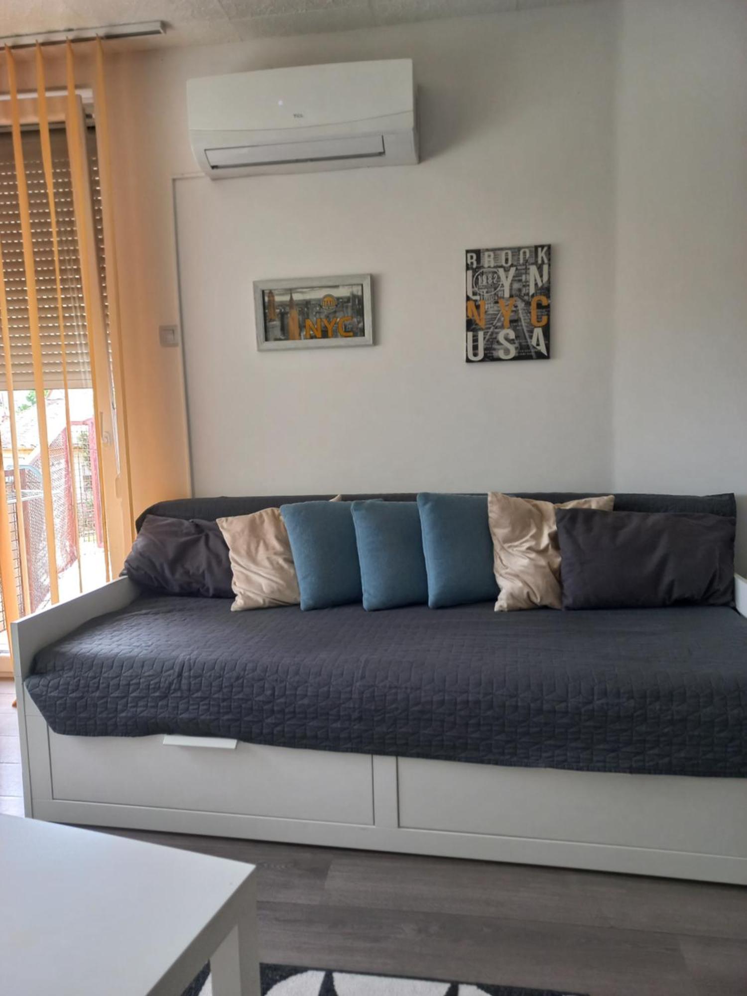 Berik Apartman Pécs Esterno foto