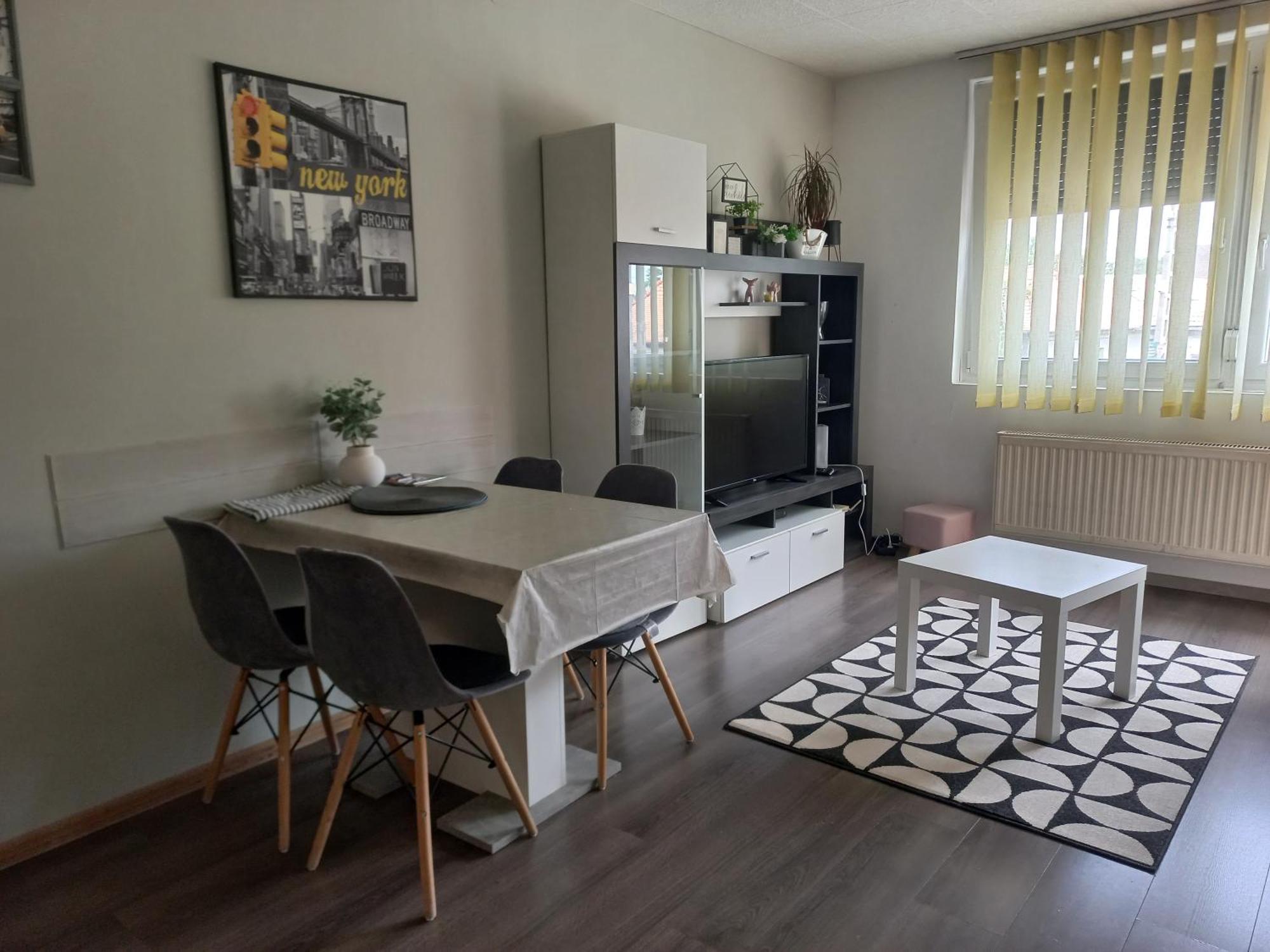 Berik Apartman Pécs Esterno foto